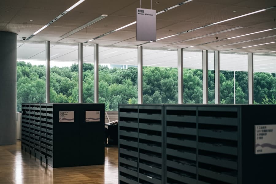 Büroorganisation Arbeitsplatzsystem Stauraum